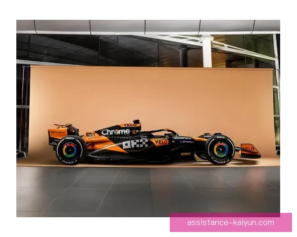 围绕F1赛场最新动态与车队竞争格局全面解析新赛季走势与焦点人物变化