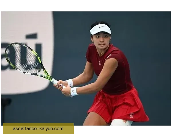 巡回赛激战正酣新星崛起老将坚守网球格局迎来新一轮洗牌与突破